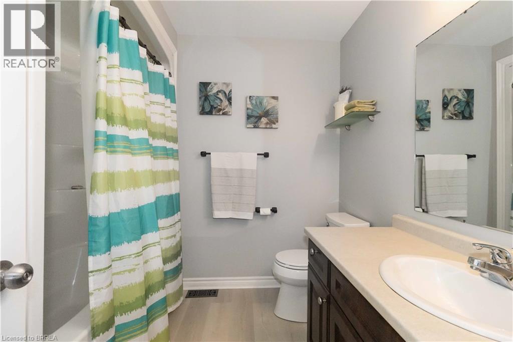 12 BRANTWOOD PARK Road Unit# D2, Brantford, Ontario, N3P1G2 — Photo 23