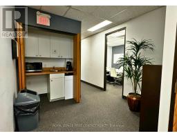 201 - 135 Bayfield Street, Barrie, ON L4M3B3 Photo 13