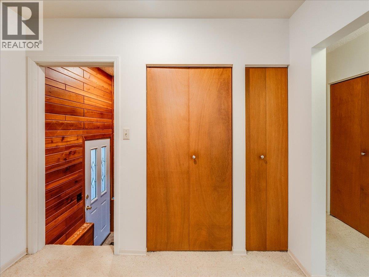 130 100th Street, Castlegar