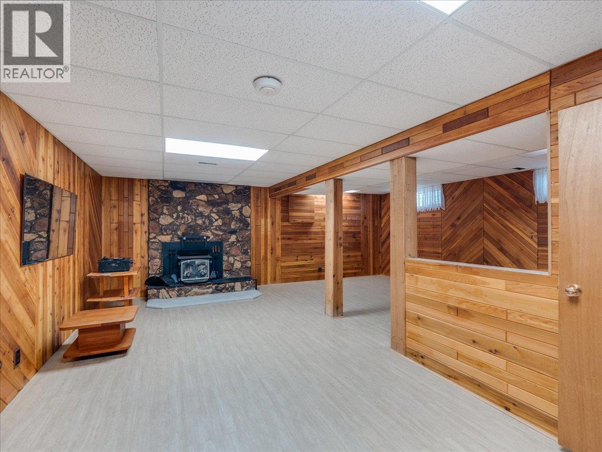 130 100th Street, Castlegar