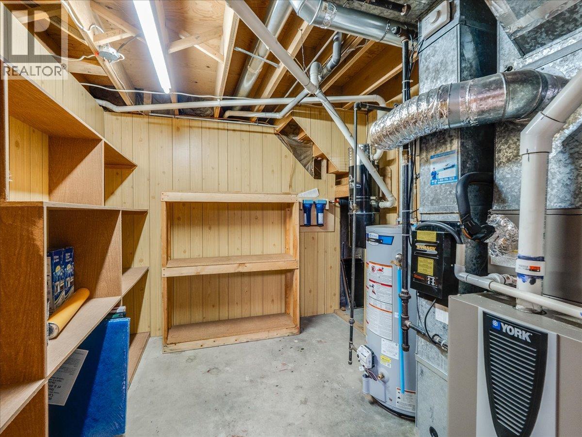 130 100th Street, Castlegar