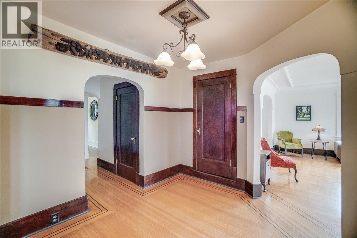 417 Hamilton Avenue, Nelson