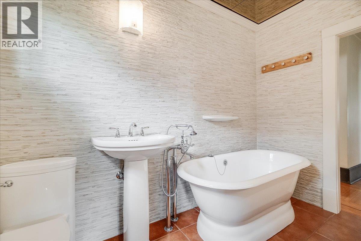 417 Hamilton Avenue, Nelson