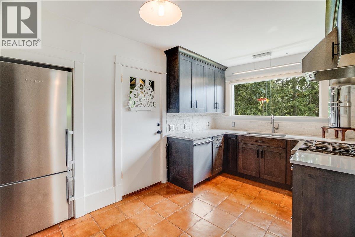 417 Hamilton Avenue, Nelson