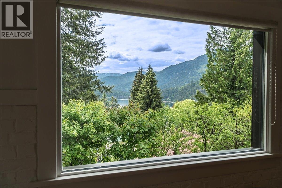 417 Hamilton Avenue, Nelson