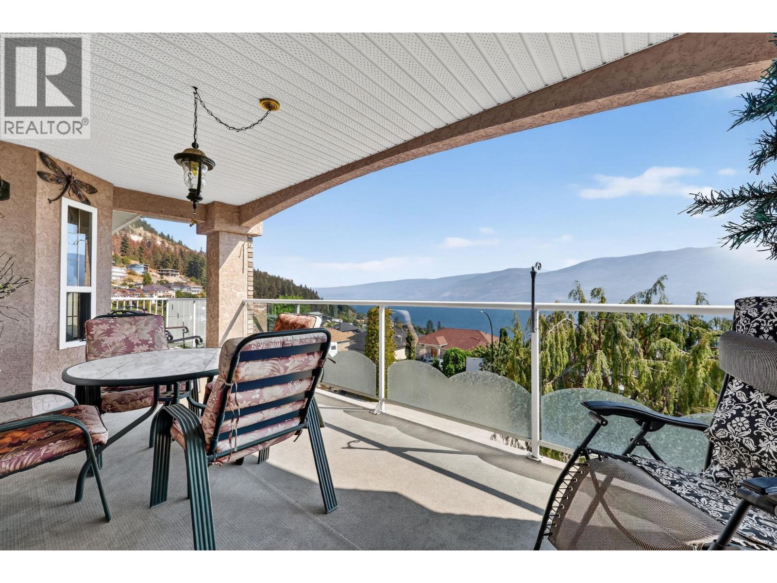 5220 Sutherland Road, Peachland