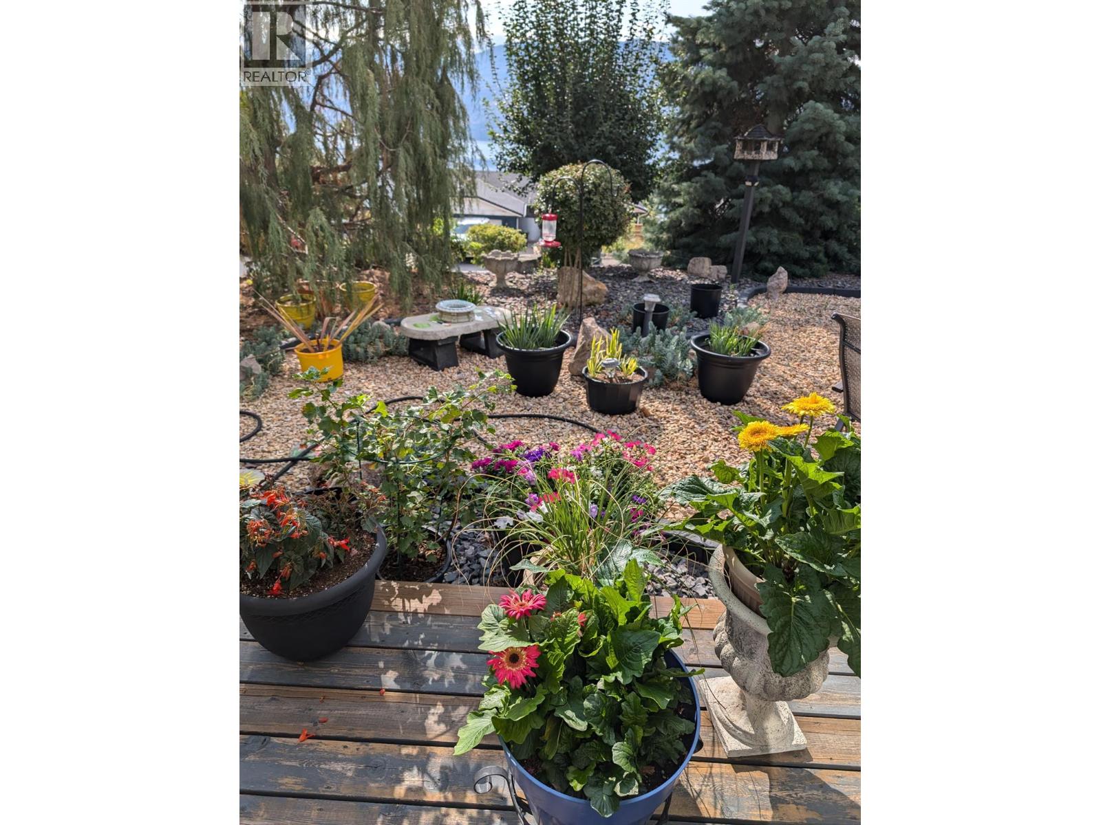 5220 Sutherland Road, Peachland