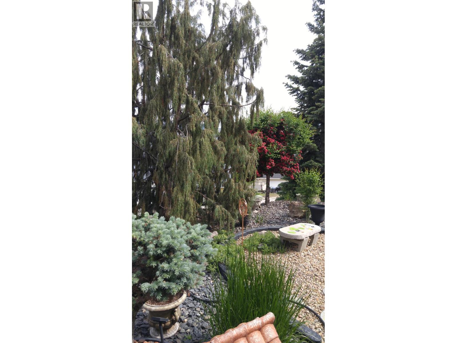 5220 Sutherland Road, Peachland