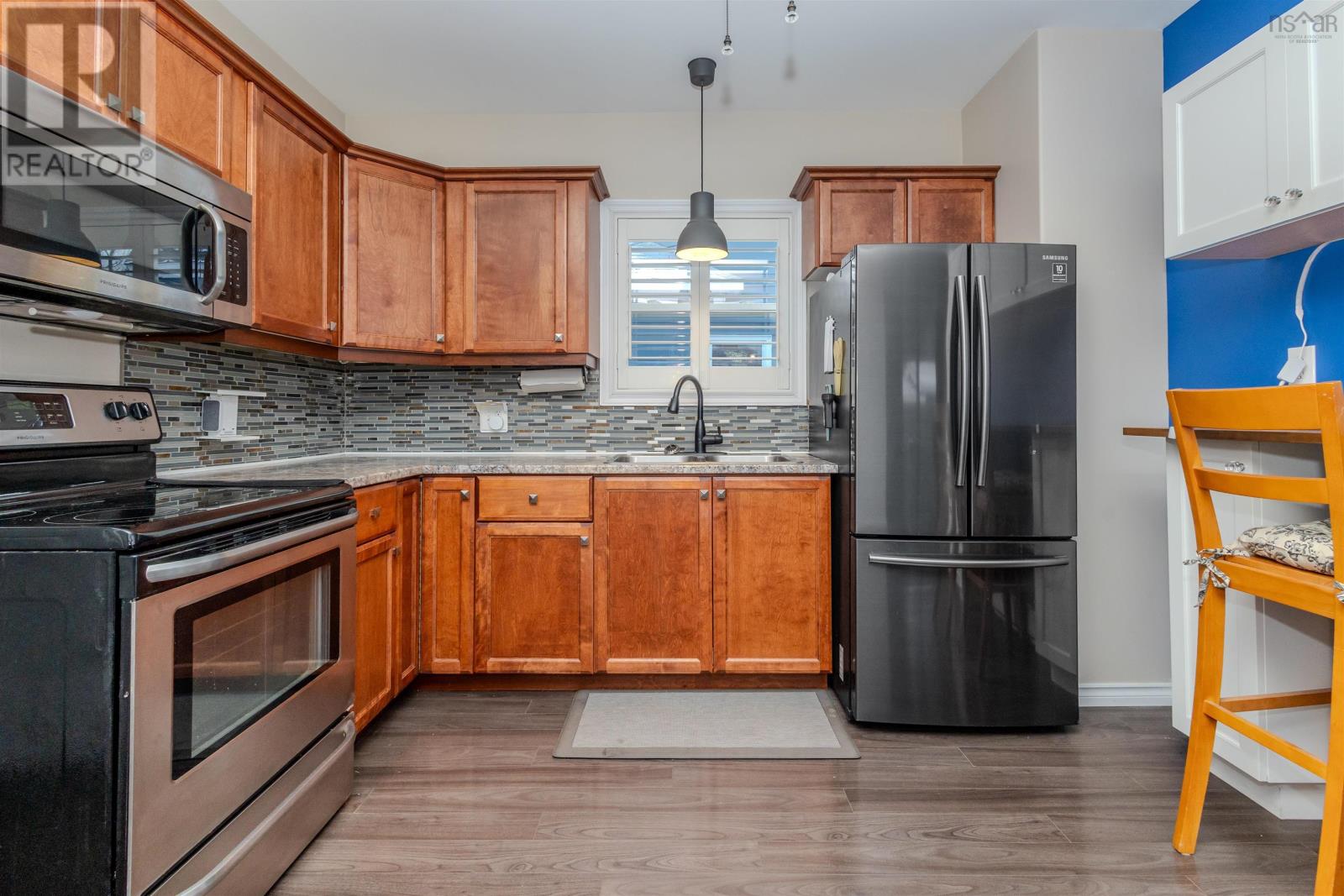 Property 10 of 31 of 366 Whitney Avenue