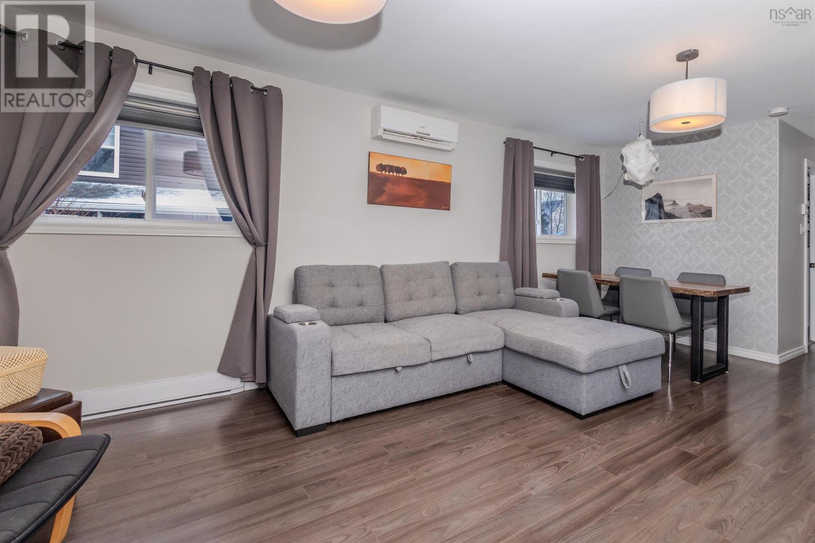 Property 15 of 31 of 366 Whitney Avenue