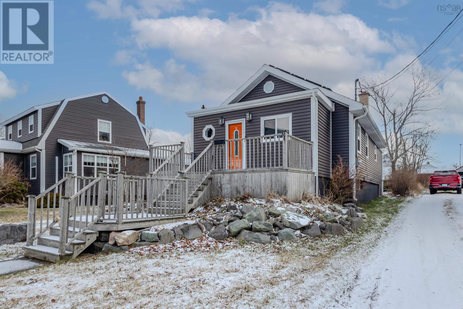 Property 3 of 31 of 366 Whitney Avenue