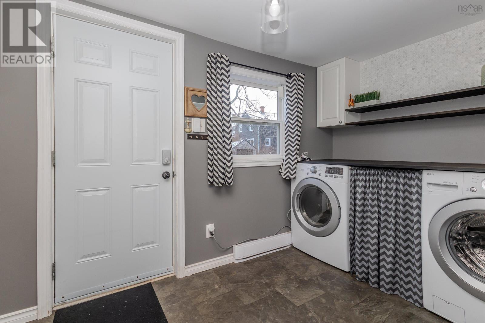 Property 7 of 31 of 366 Whitney Avenue