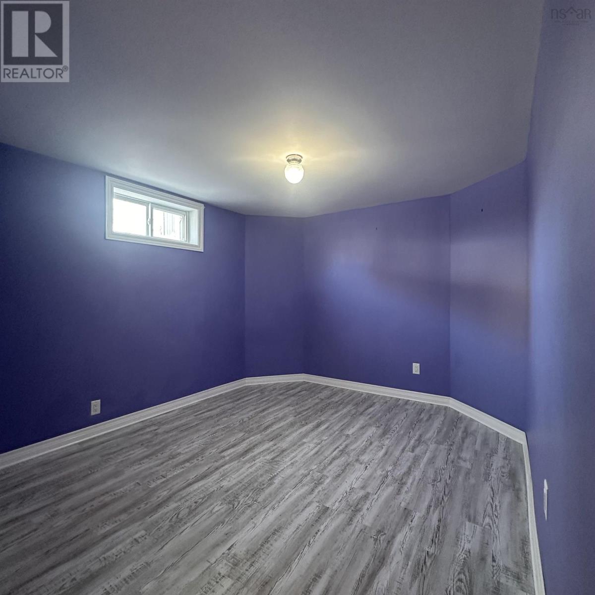 Property 25 of 41 of 33 Ritcey Court