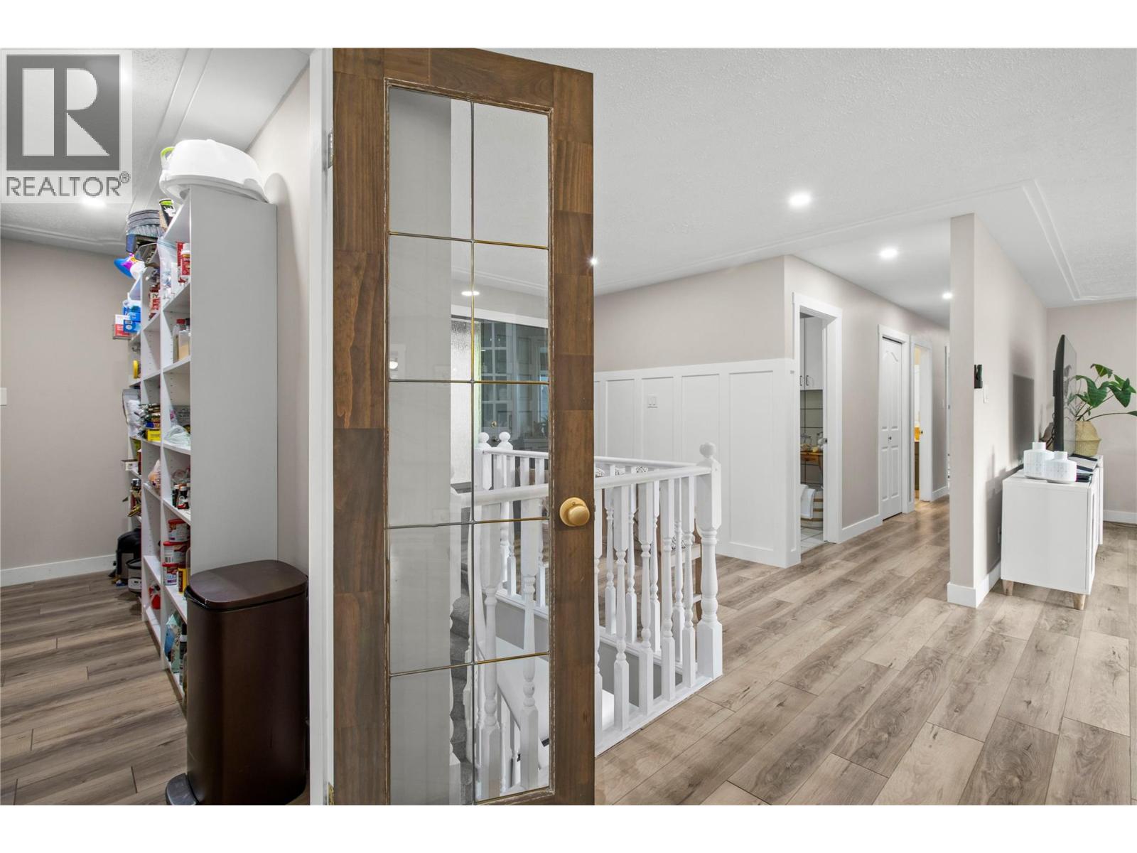 2484 Sunrise Boulevard, Blind Bay