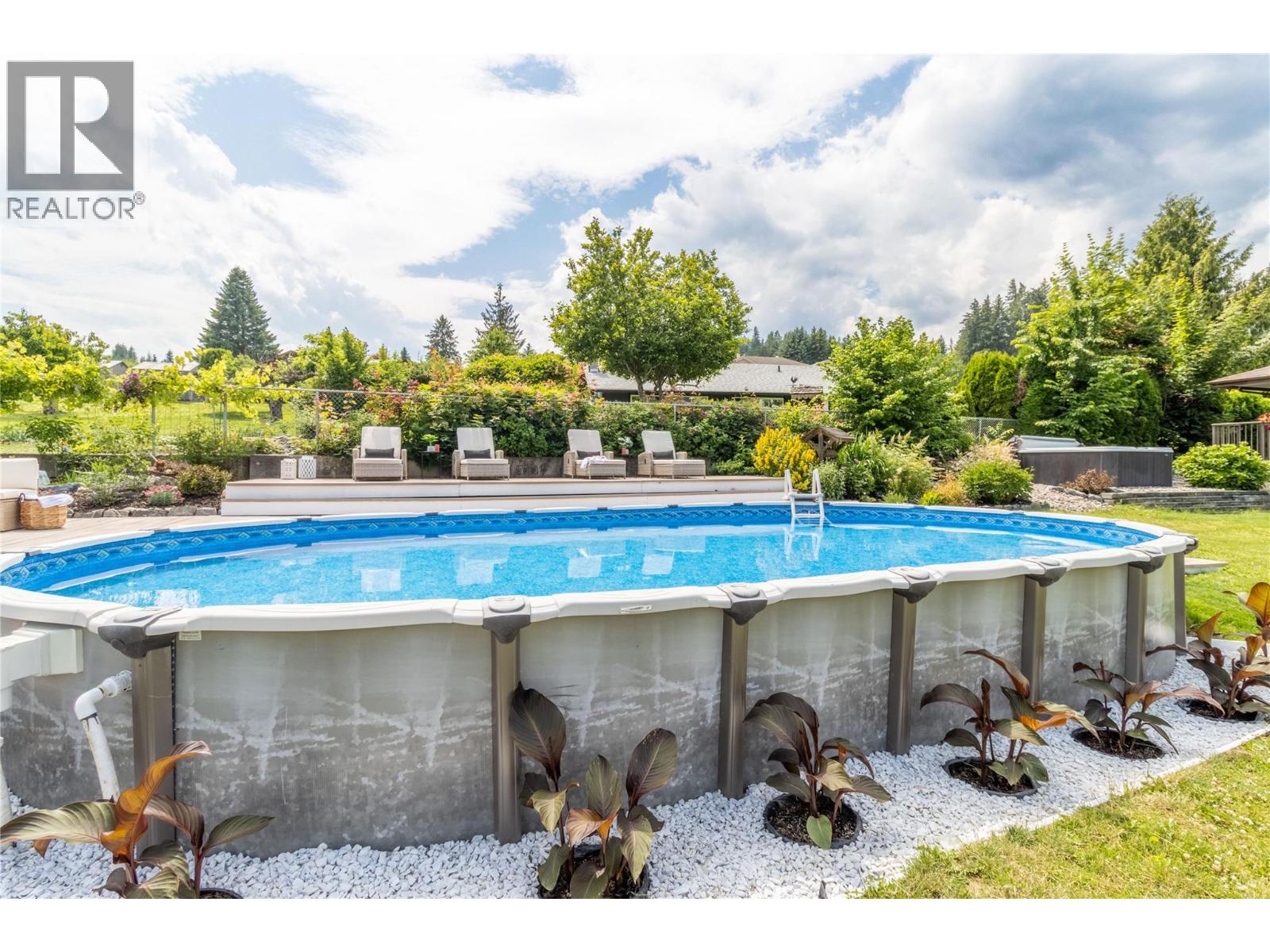 2484 Sunrise Boulevard, Blind Bay