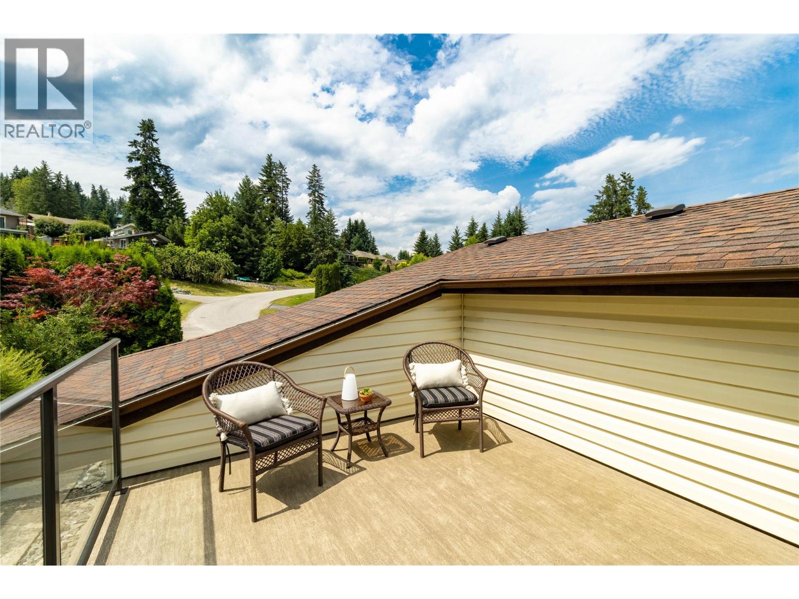 2484 Sunrise Boulevard, Blind Bay