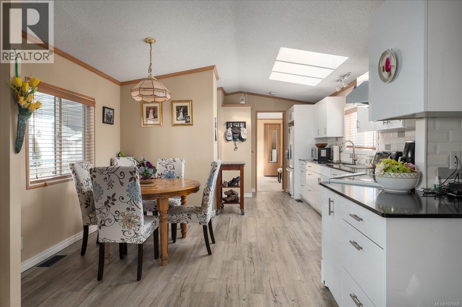 1839 VALLEY OAK DR - 10