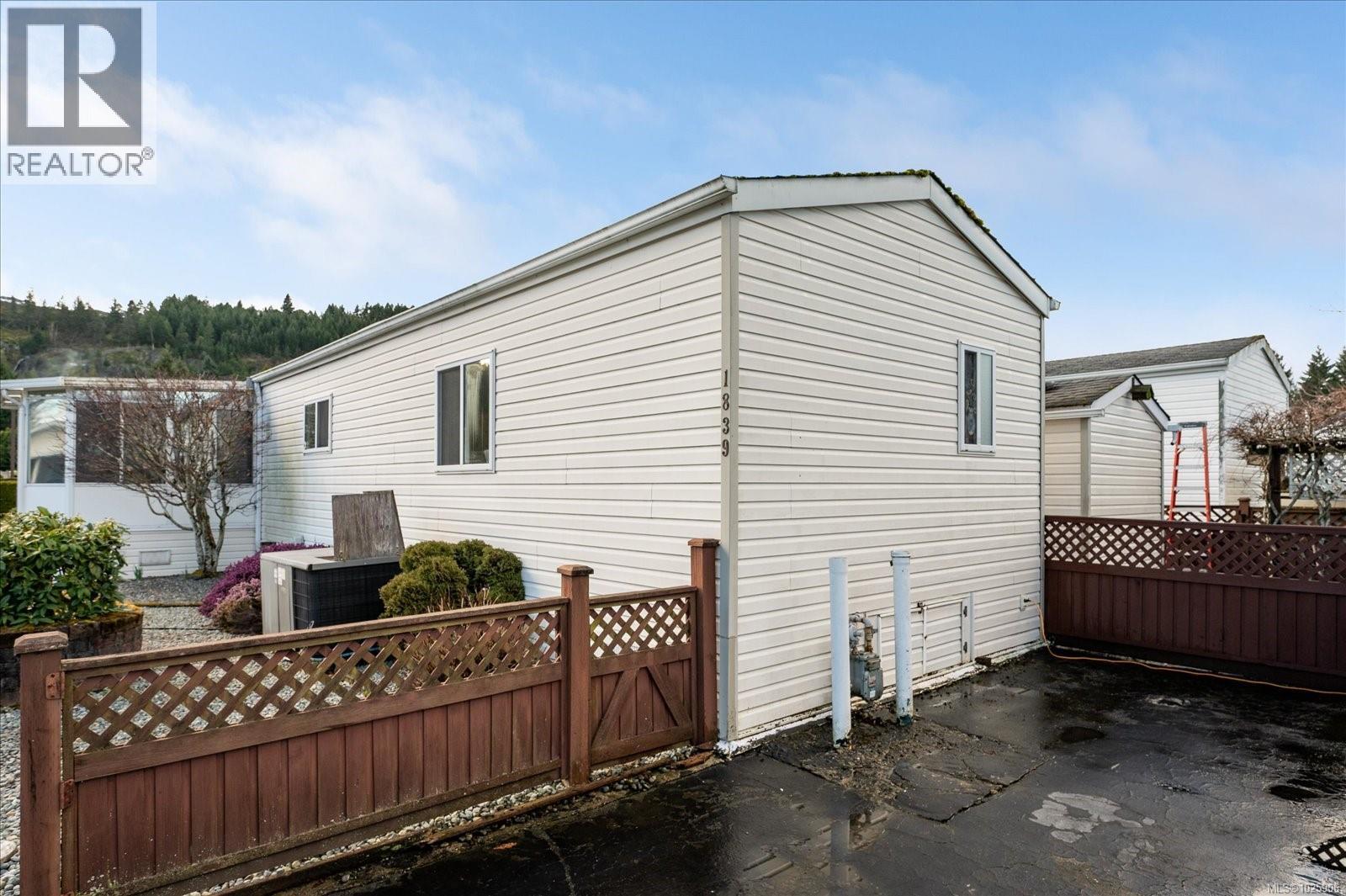 1839 VALLEY OAK DR - 29