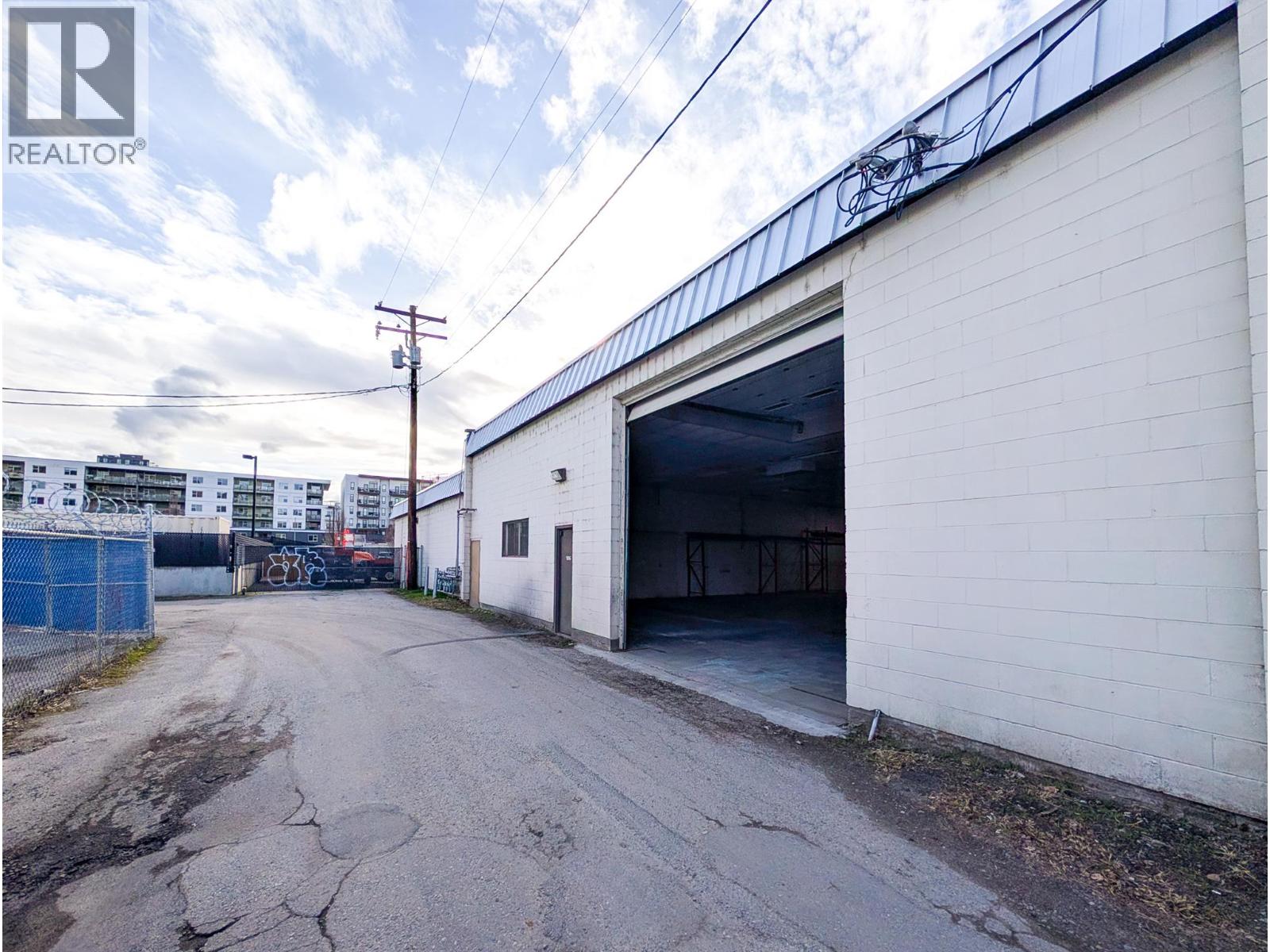 105-106 1155 St. Paul Street, Kelowna