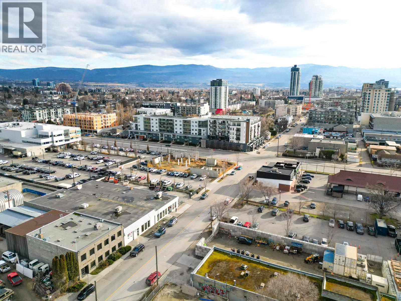 105-106 1155 St. Paul Street, Kelowna