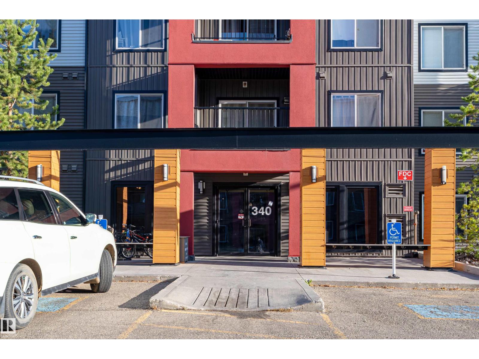 #211 340 WINDERMERE RD NW, Edmonton