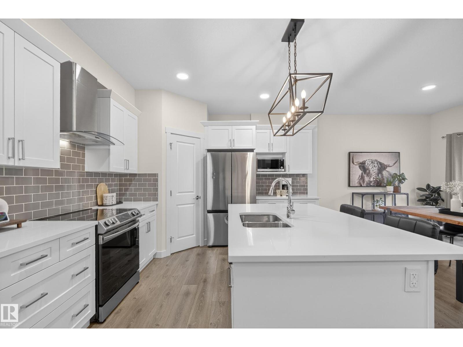 100 MEADOWLINK CM, Spruce Grove