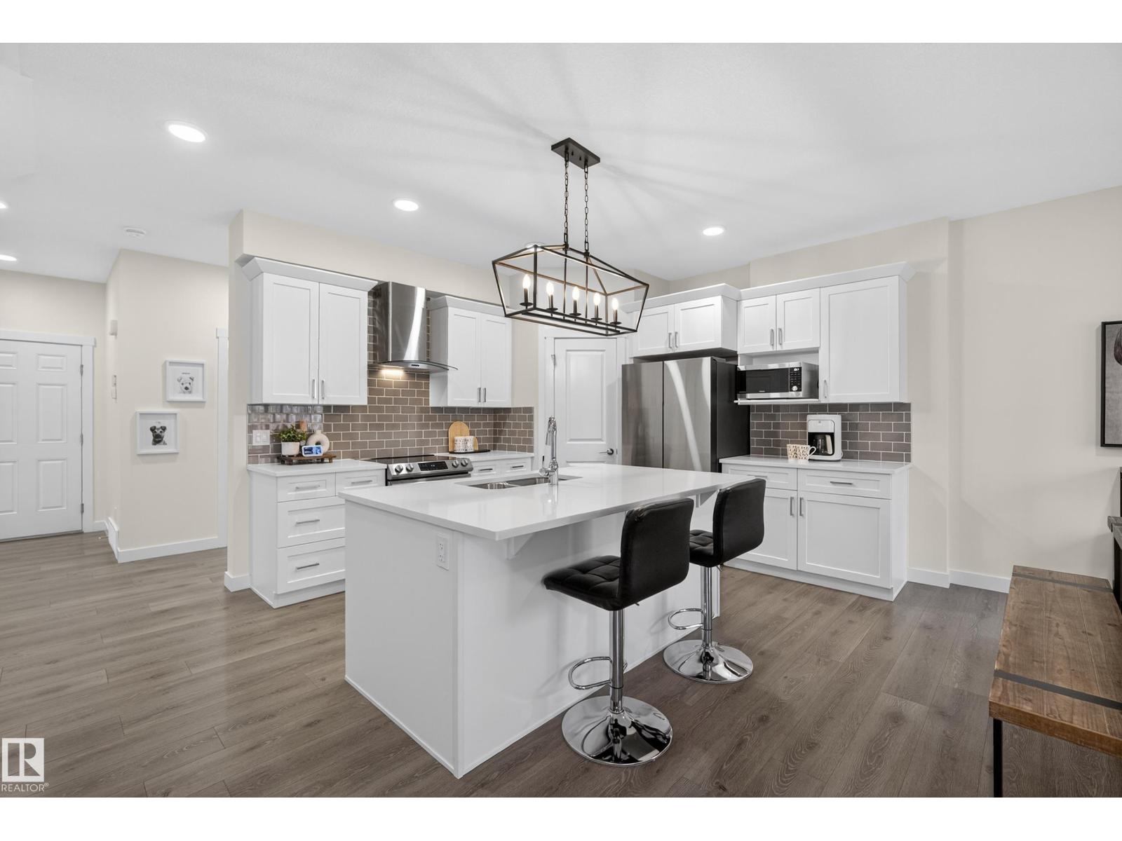 100 MEADOWLINK CM, Spruce Grove