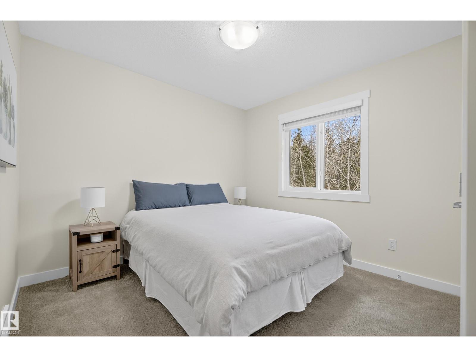 100 MEADOWLINK CM, Spruce Grove