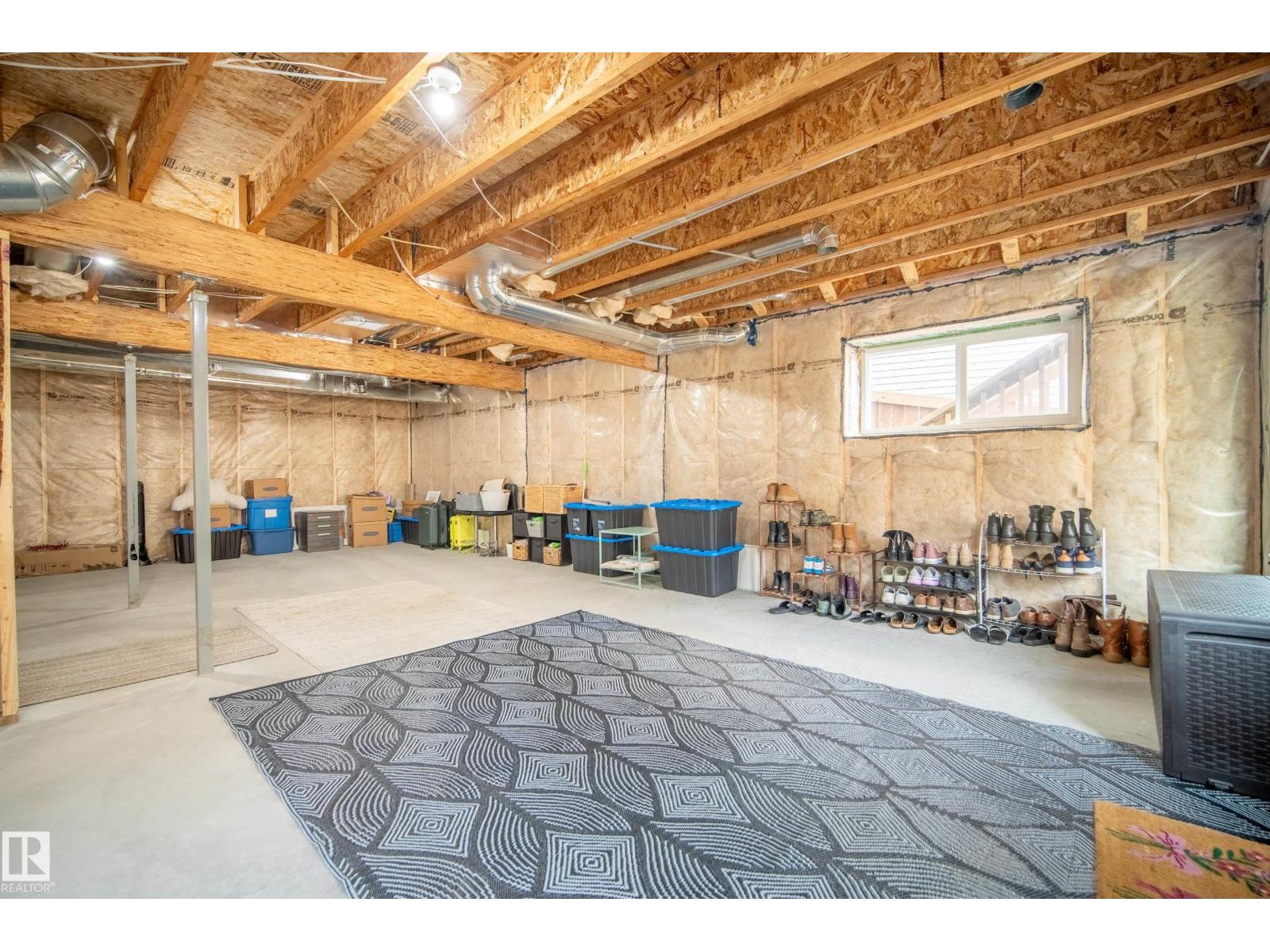 100 MEADOWLINK CM, Spruce Grove