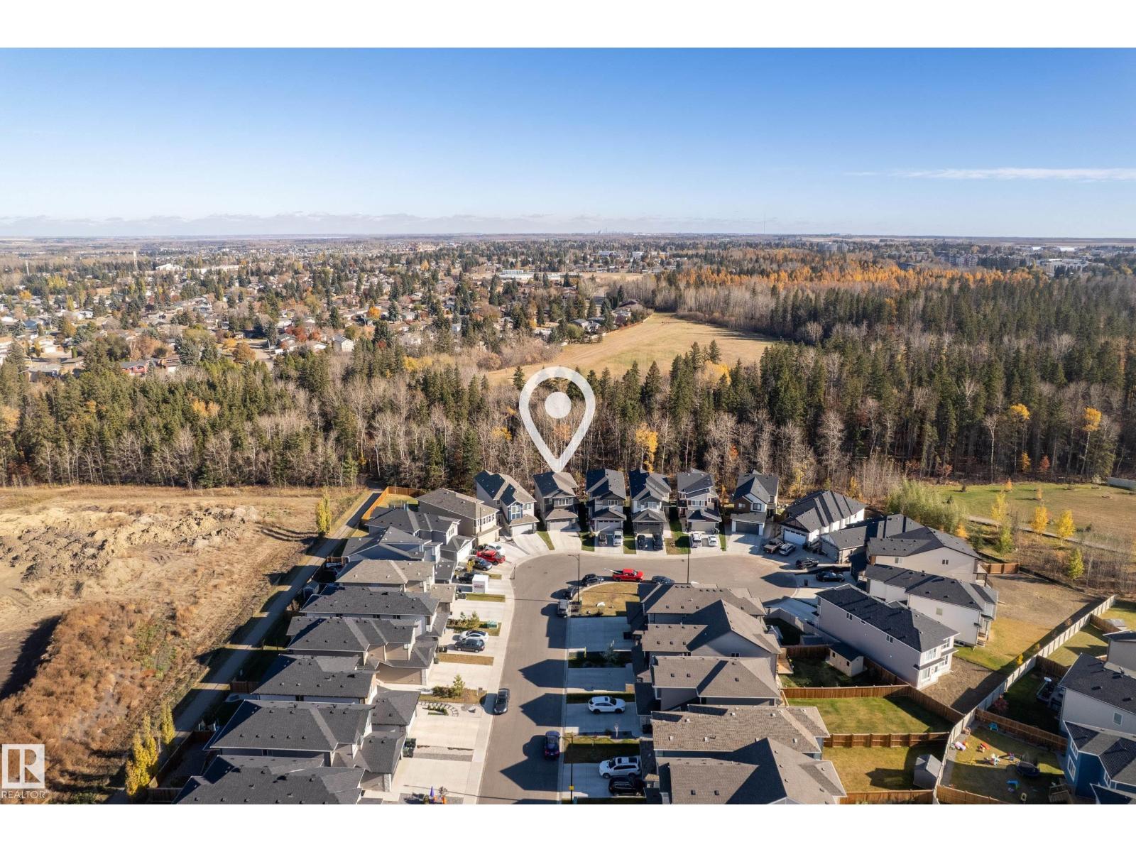 100 MEADOWLINK CM, Spruce Grove