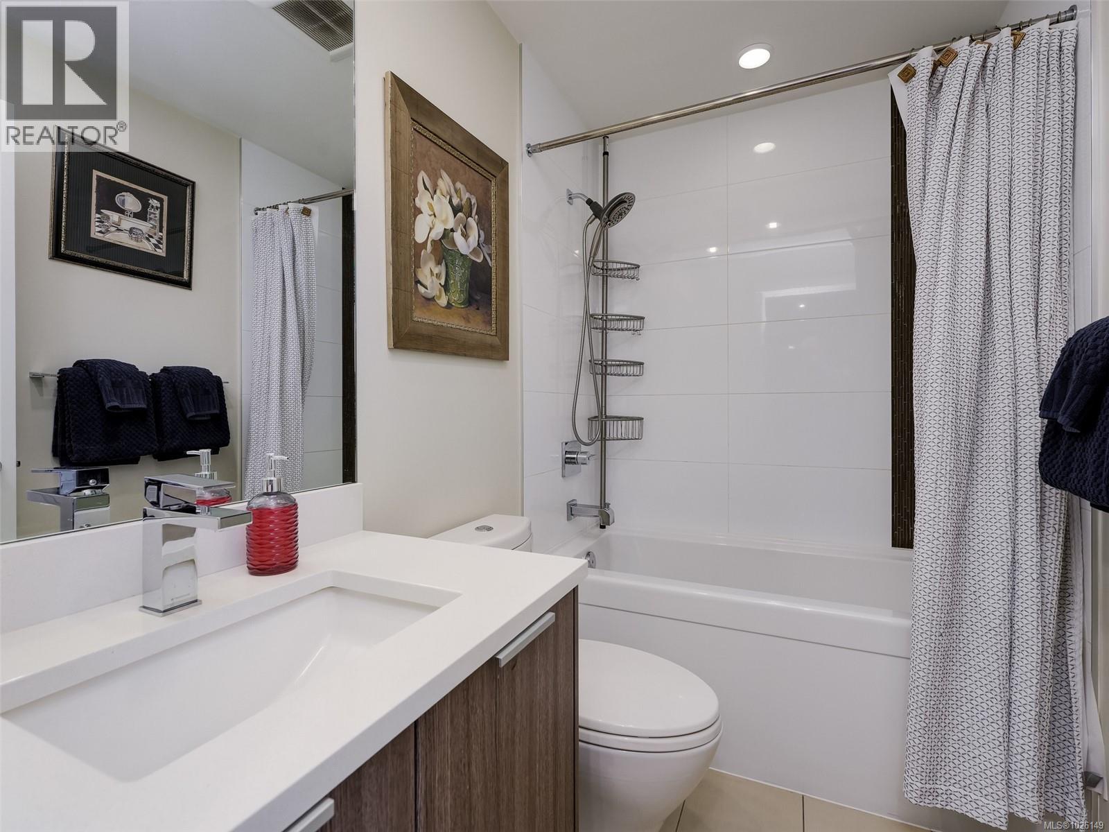 #912 728 YATES ST - 16