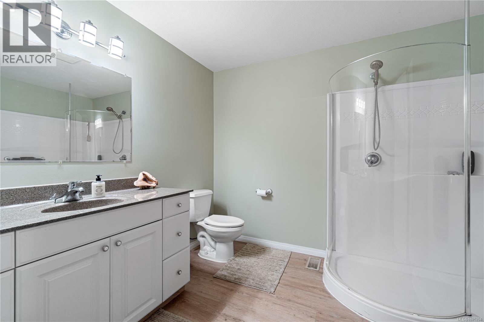 1356 Meadowood Way, Qualicum Beach