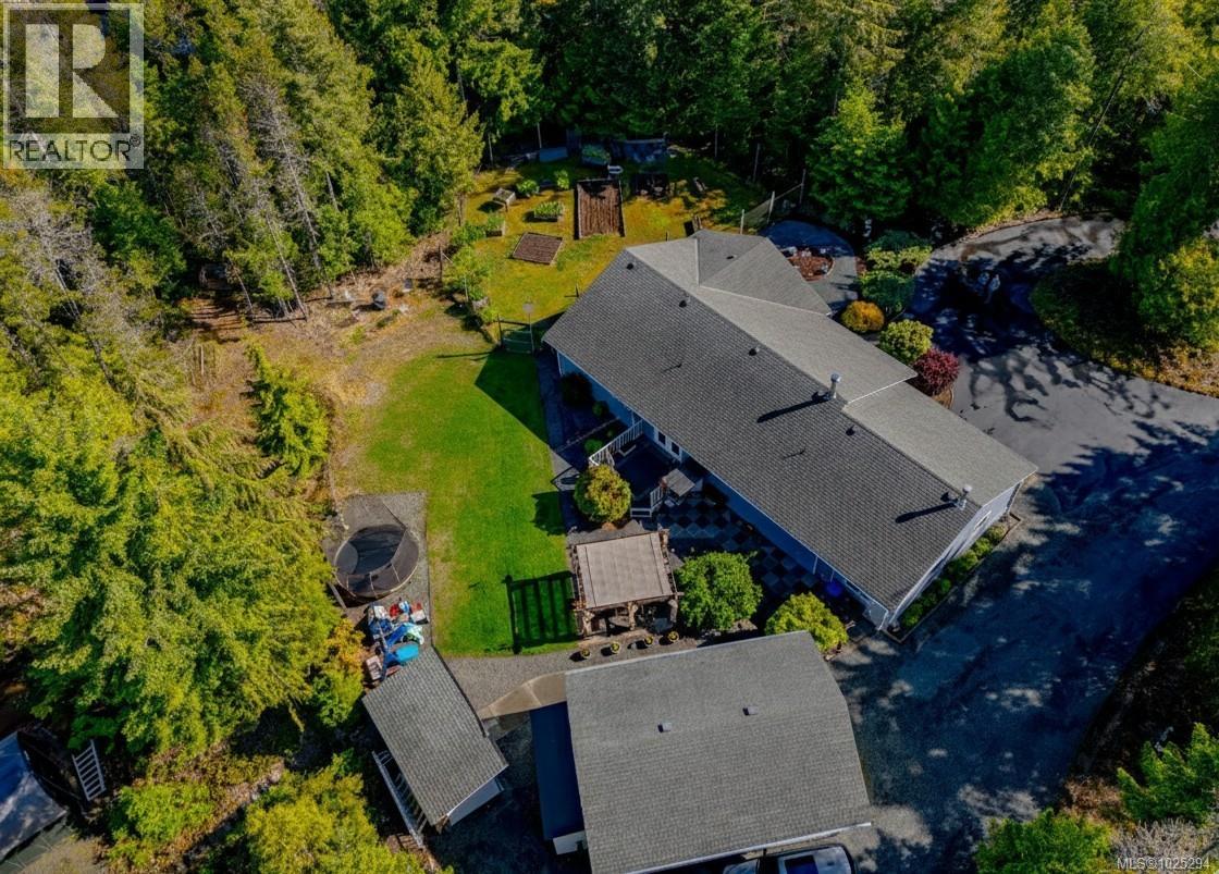 1356 Meadowood Way, Qualicum Beach