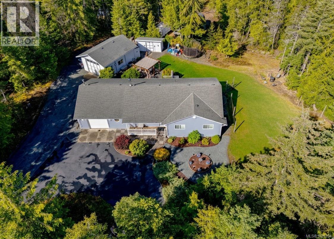 1356 Meadowood Way, Qualicum Beach