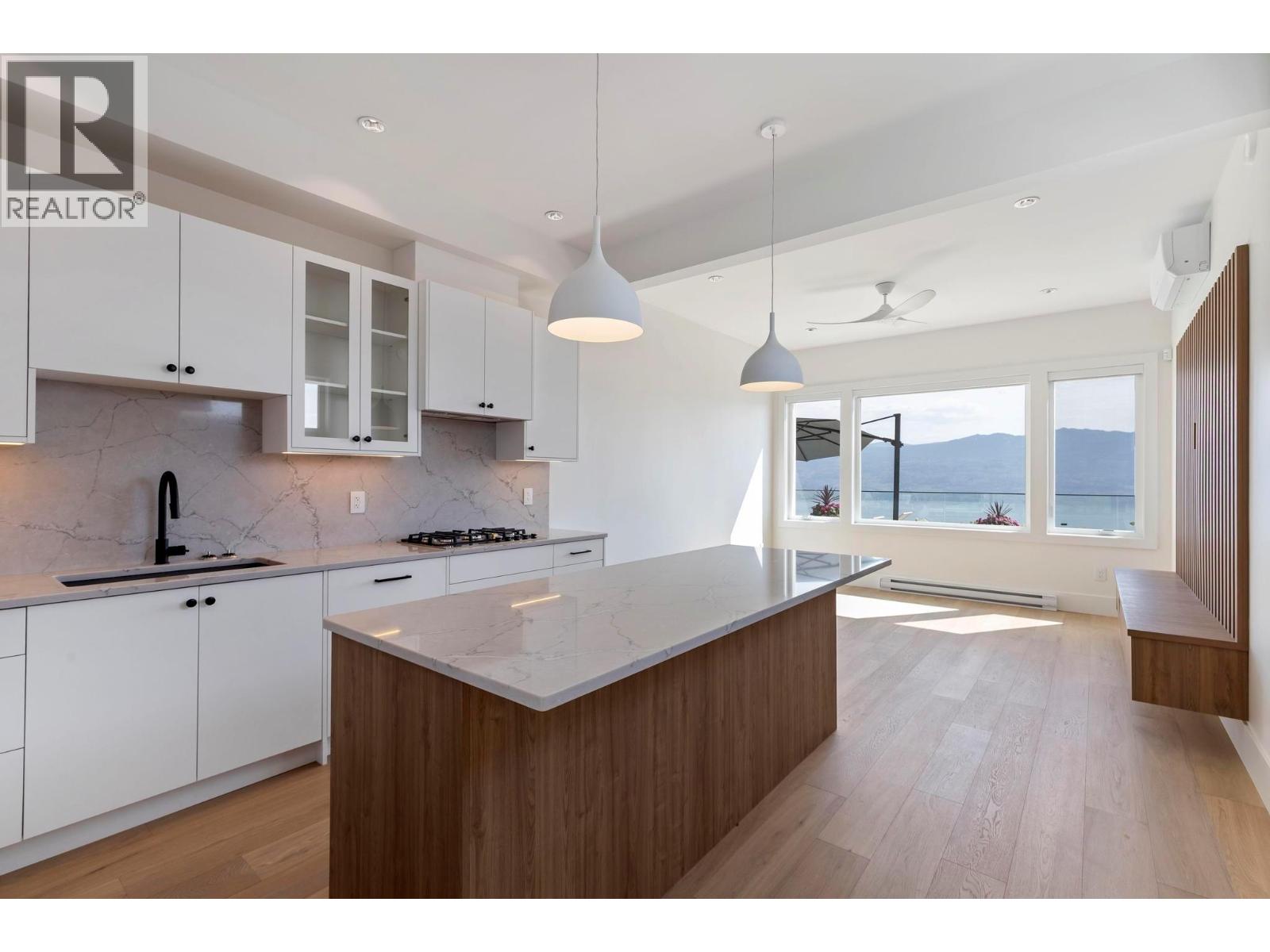  1391 Vineyard Drive, West Kelowna