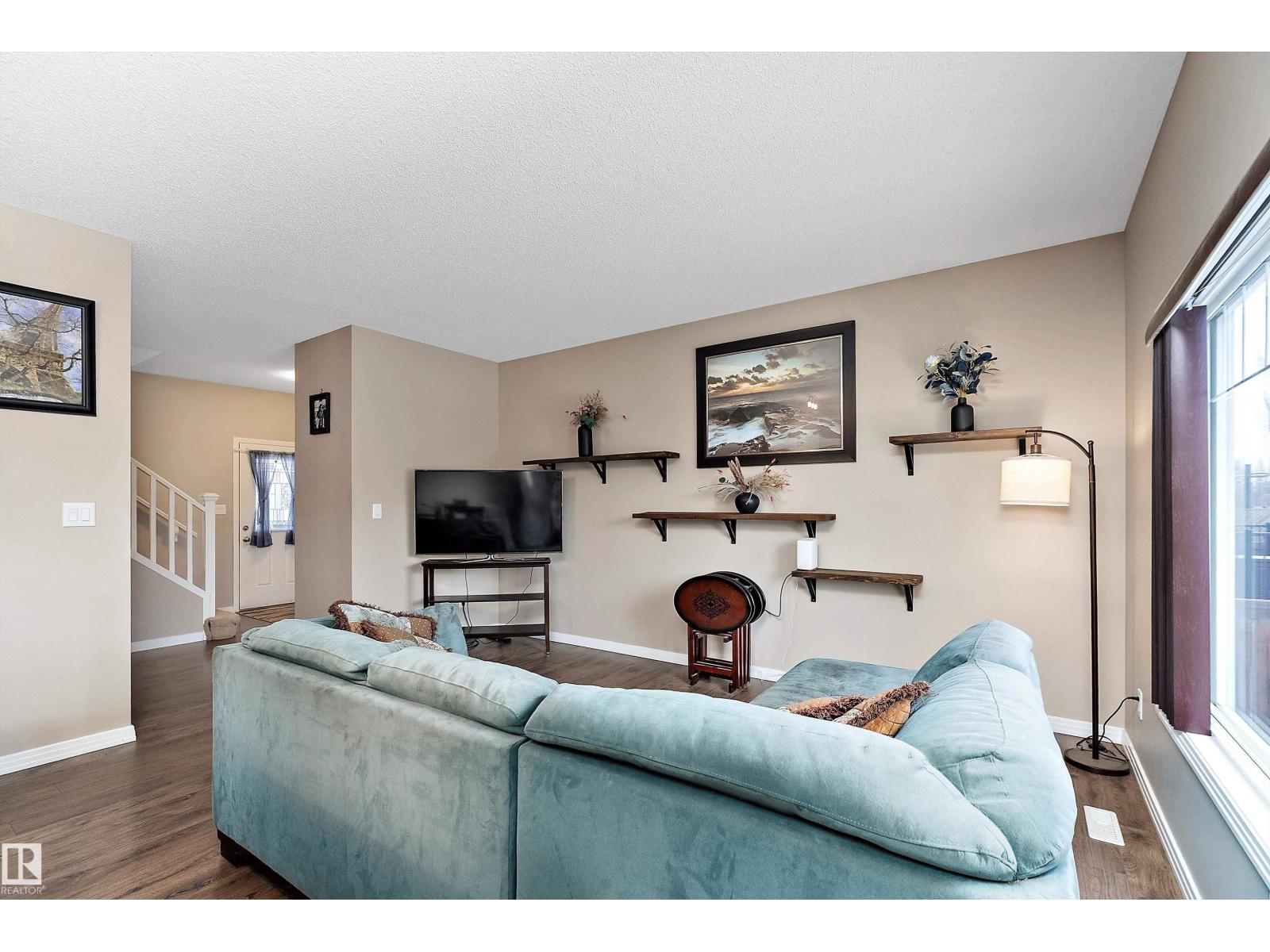 33 SUTHERLAND ST, Leduc