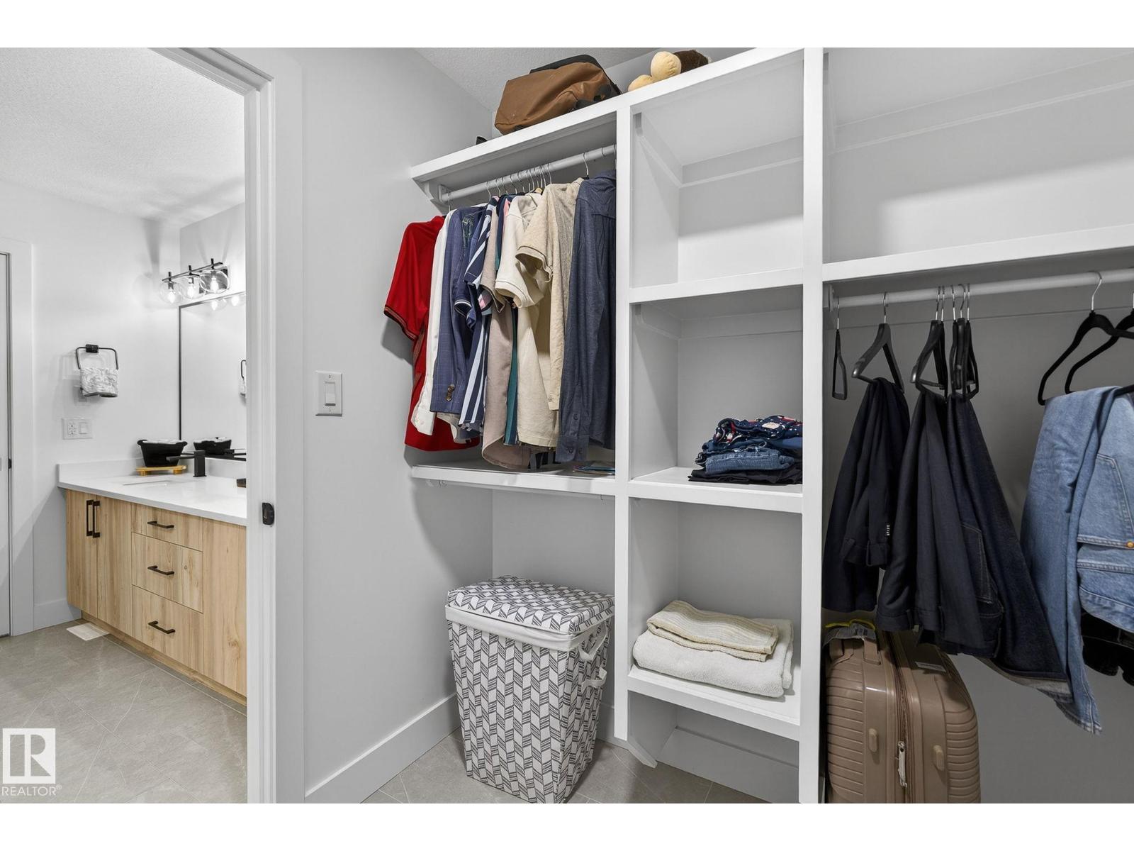 127 HILTON CV, Spruce Grove