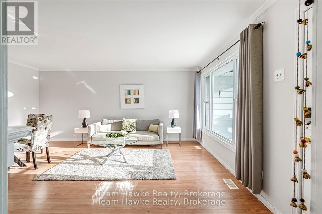 264 KINGFISHER AVENUE - Photo 4 of 41, Tay (Port McNicoll), Ontario