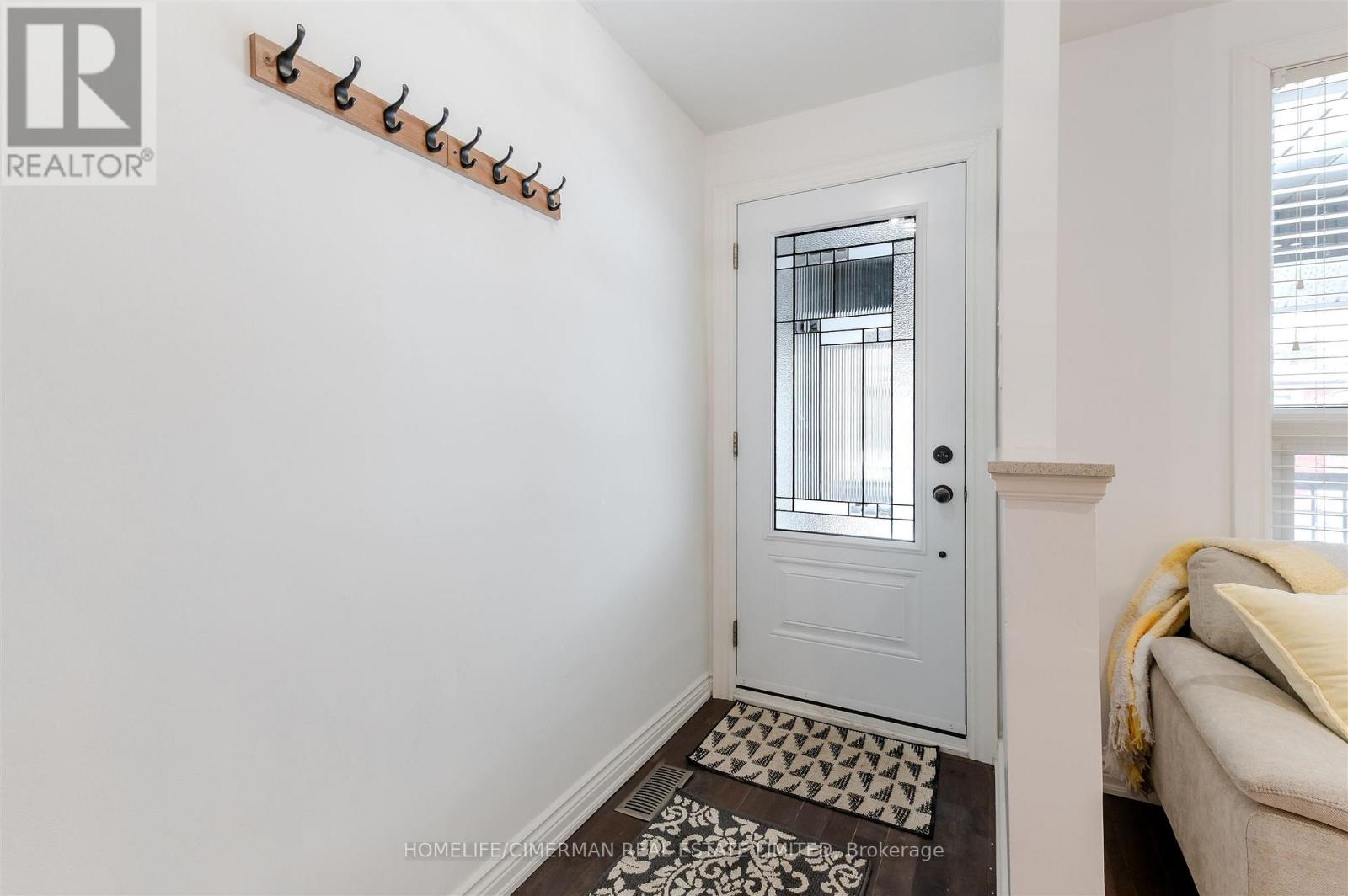 195 TORRENS AVENUE - Photo 5 of 40, Toronto (East York), Ontario