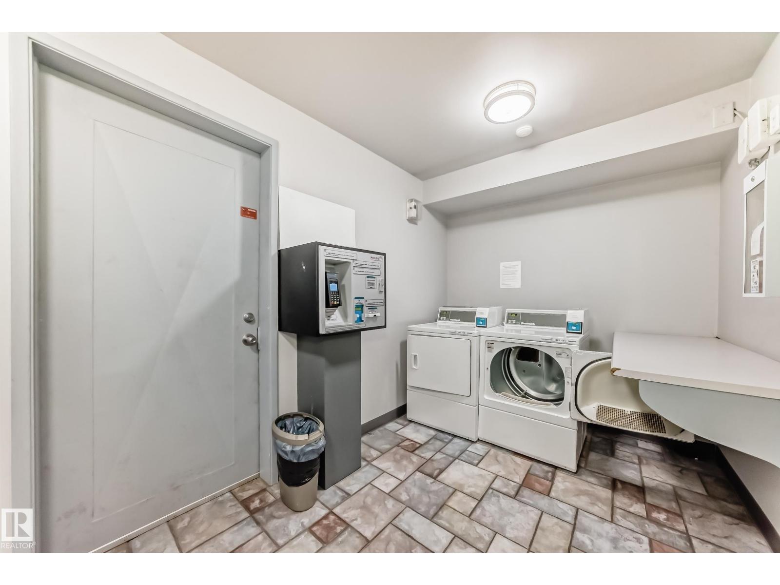 #302 10606 123 ST NW, Edmonton