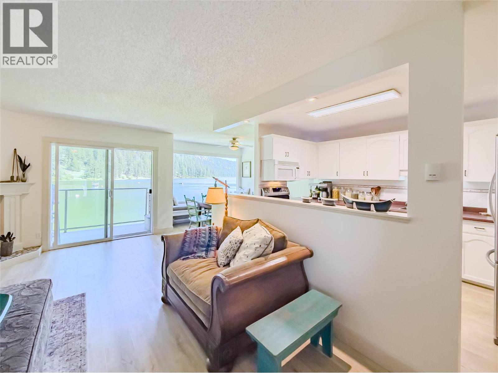 4 1801 Paul Lake Road, Kamloops