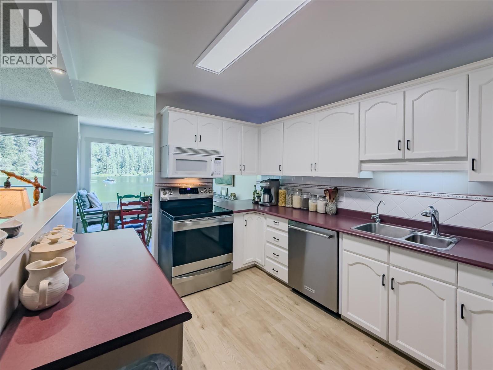 4 1801 Paul Lake Road, Kamloops