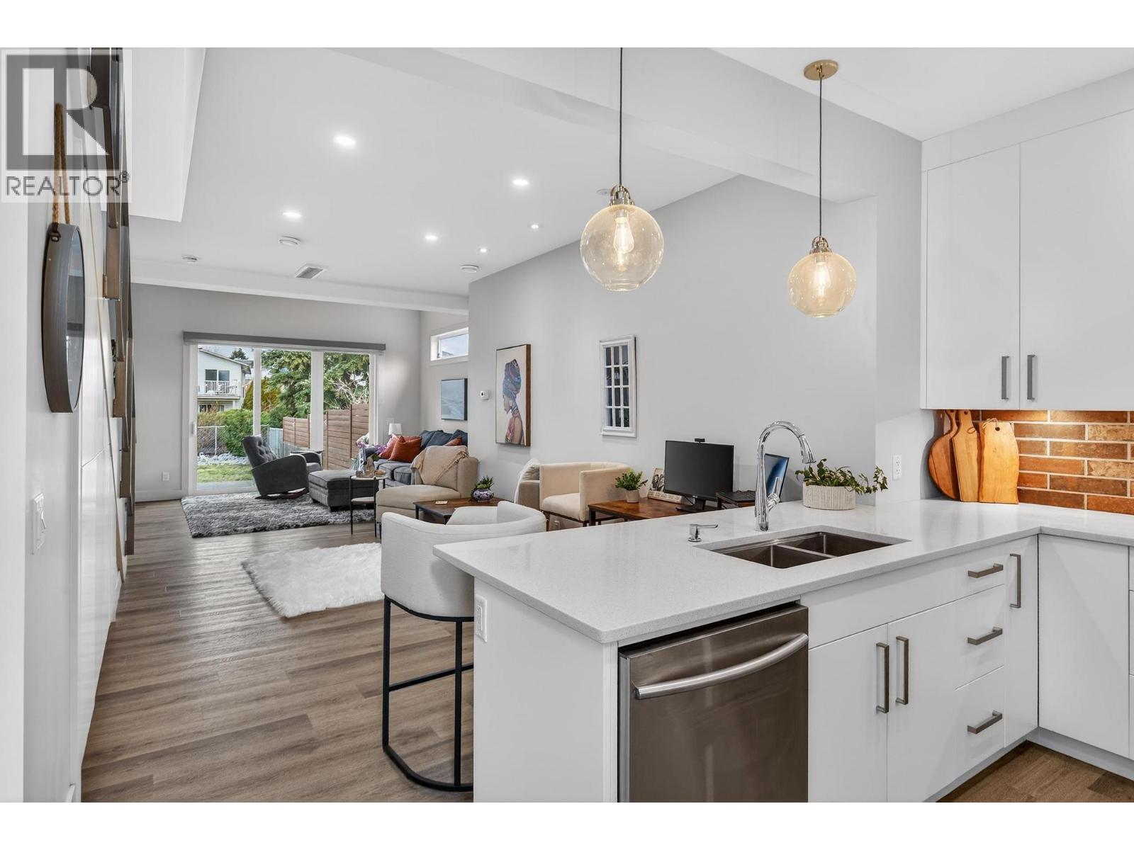  1418 Inkar Road, Kelowna