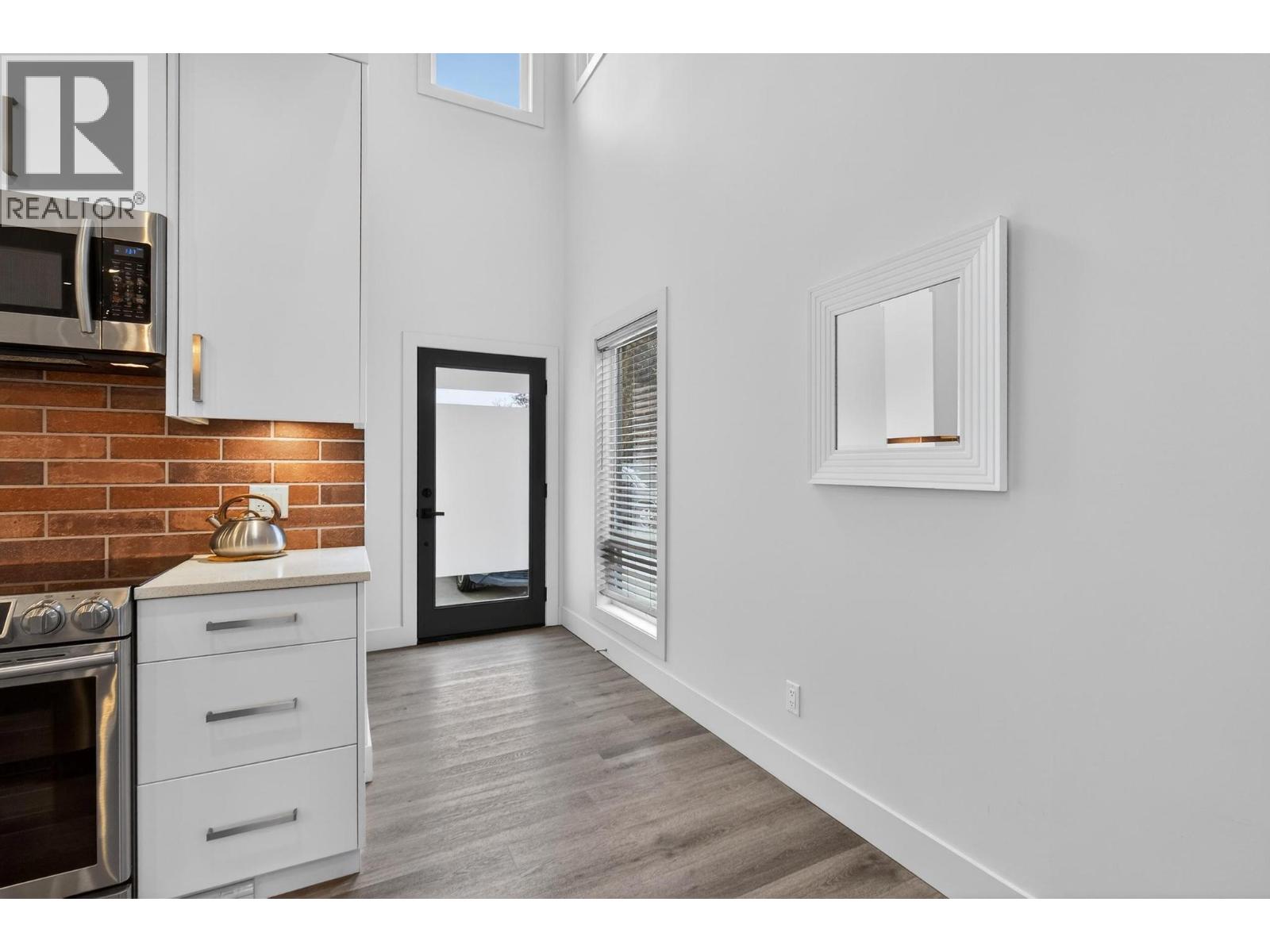  1418 Inkar Road, Kelowna