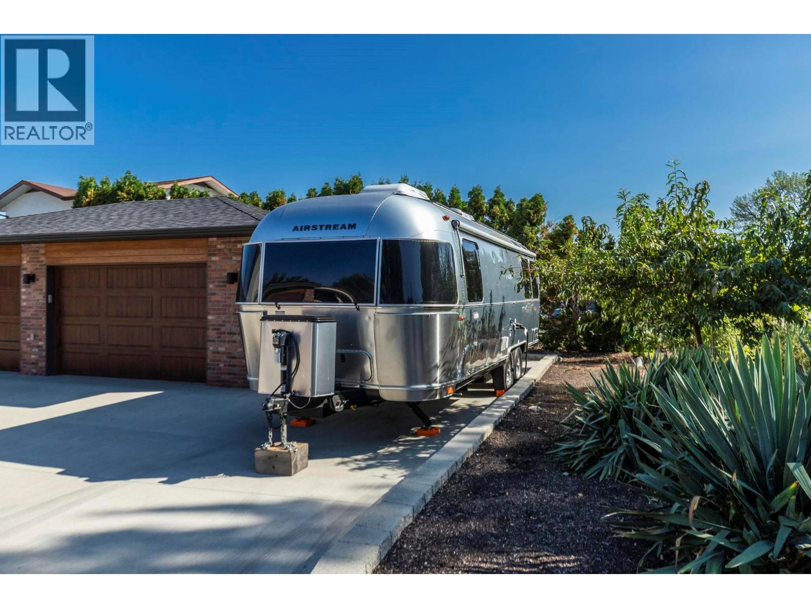  1420 Inkar Road, Kelowna