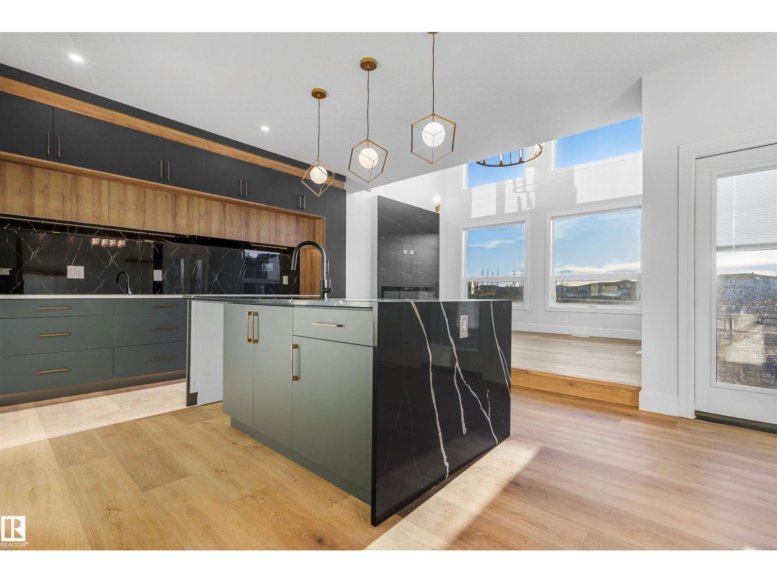 366 Creekside Green, Leduc