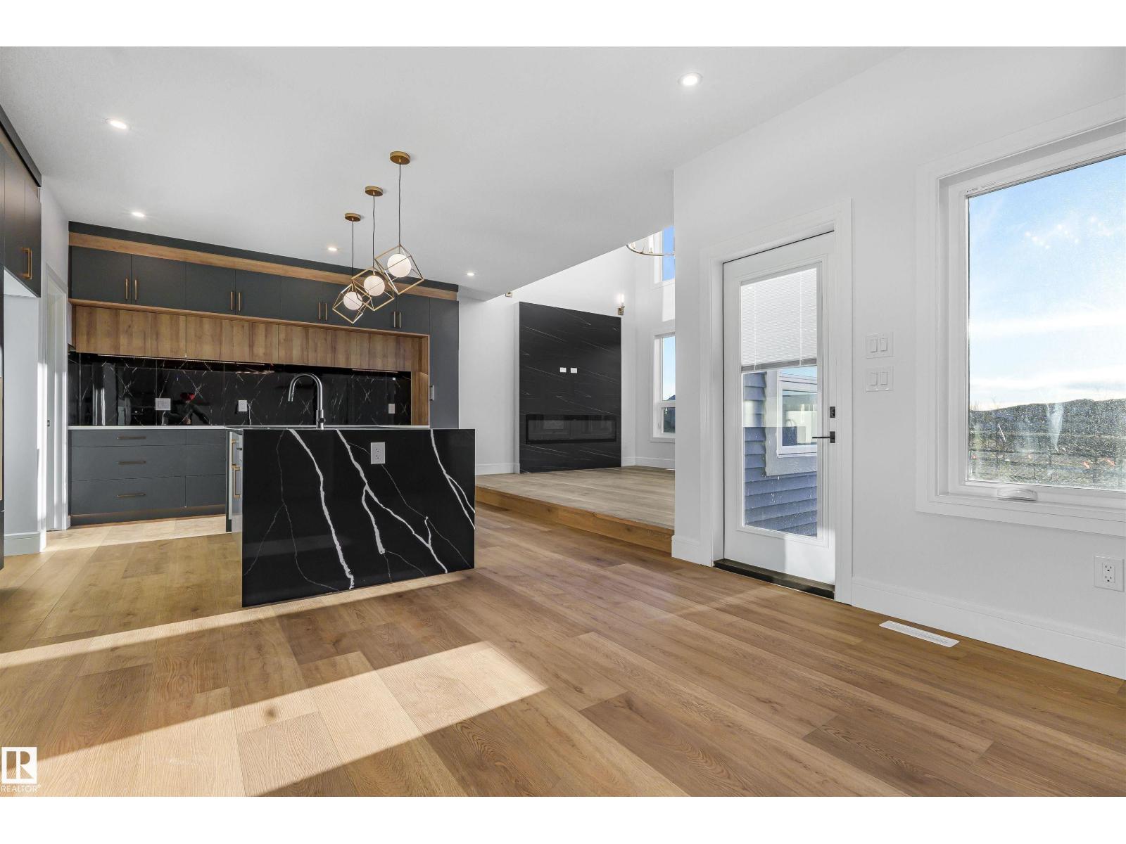 366 Creekside Green, Leduc