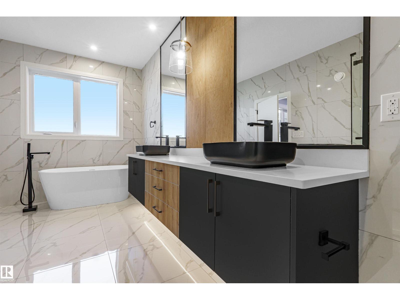 366 Creekside Green, Leduc