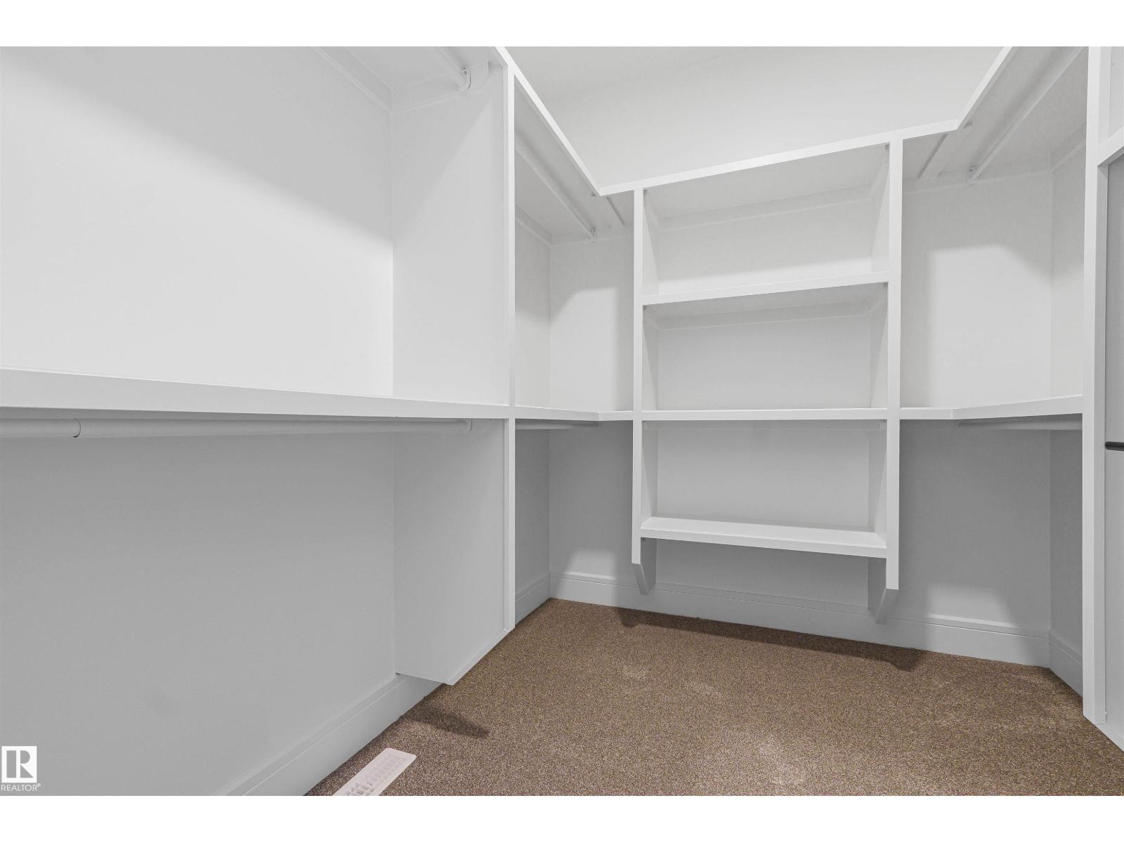 366 Creekside Green, Leduc