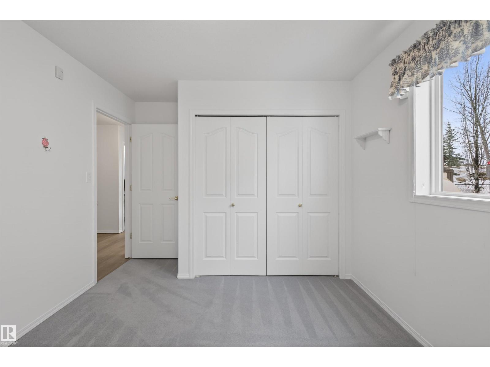 58 FOXBORO GROVE, Sherwood Park